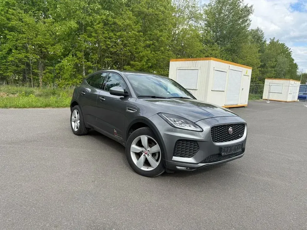 Używany Jaguar E-Pace R-Dynamic 150 KM (110 kW) 2019 Szary SUV