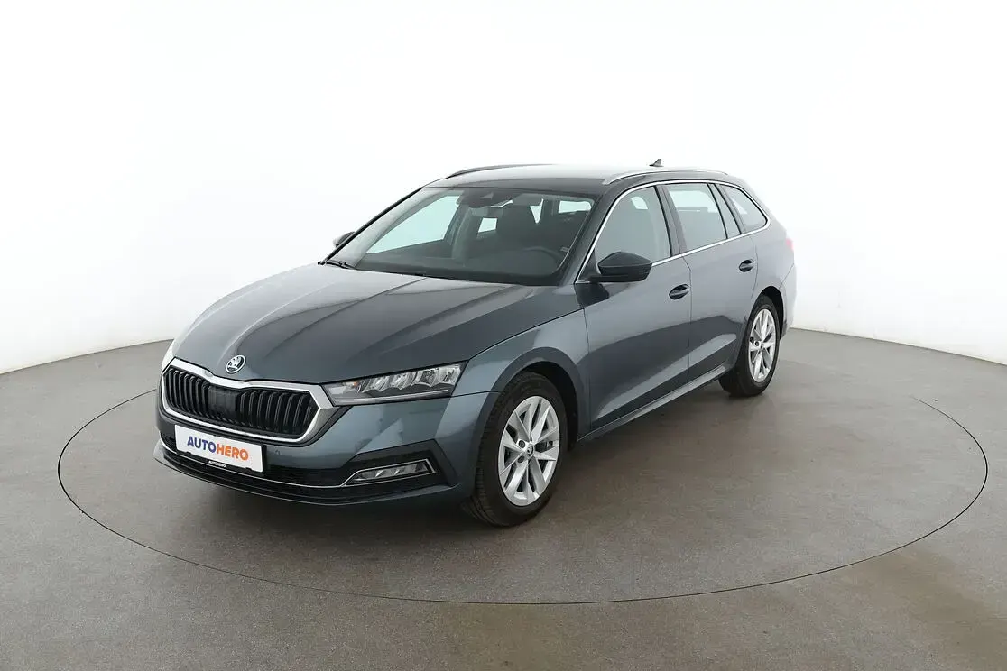 Gebraucht Skoda Octavia First Edition 110 PS (80 kW) 2021 Kombi