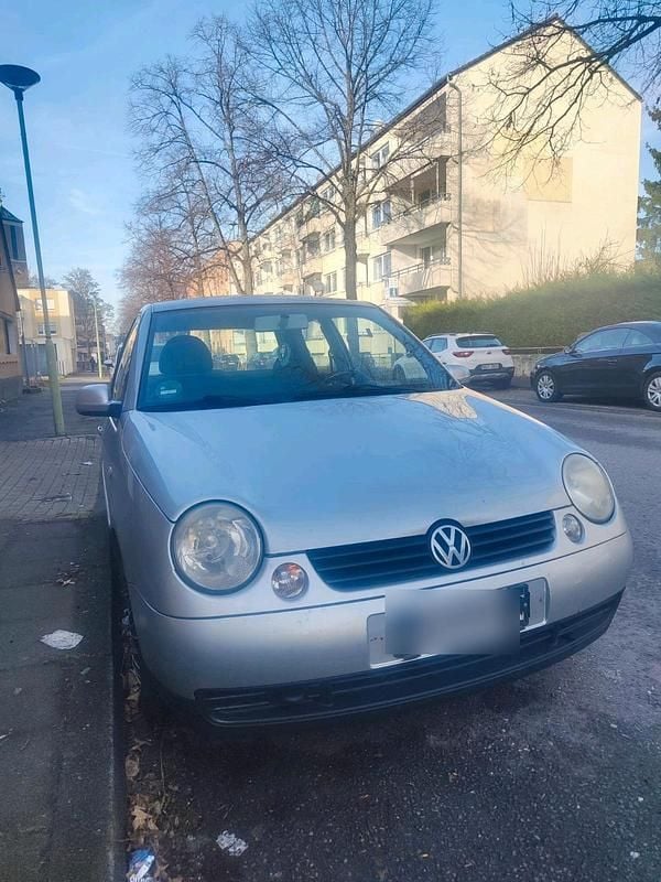 Silber Gebraucht 2001 VW Lupo Kleinwagen | 450 € (Superpreis) - Bild 1/4