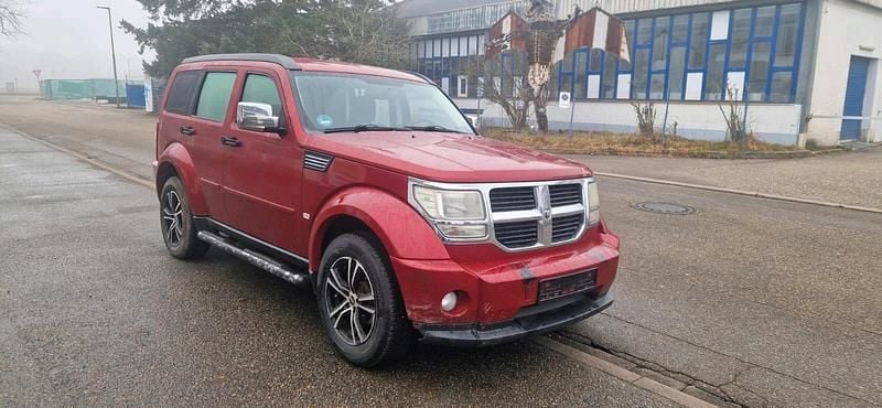 Gebraucht Dodge Nitro 204 PS (150 kW) 2007 Rot SUV