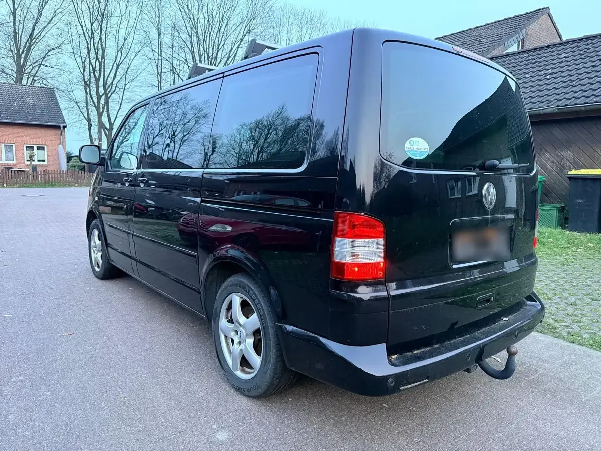 Gebraucht VW T5 Highline 174 PS (127 kW) 2009 Schwarz Van