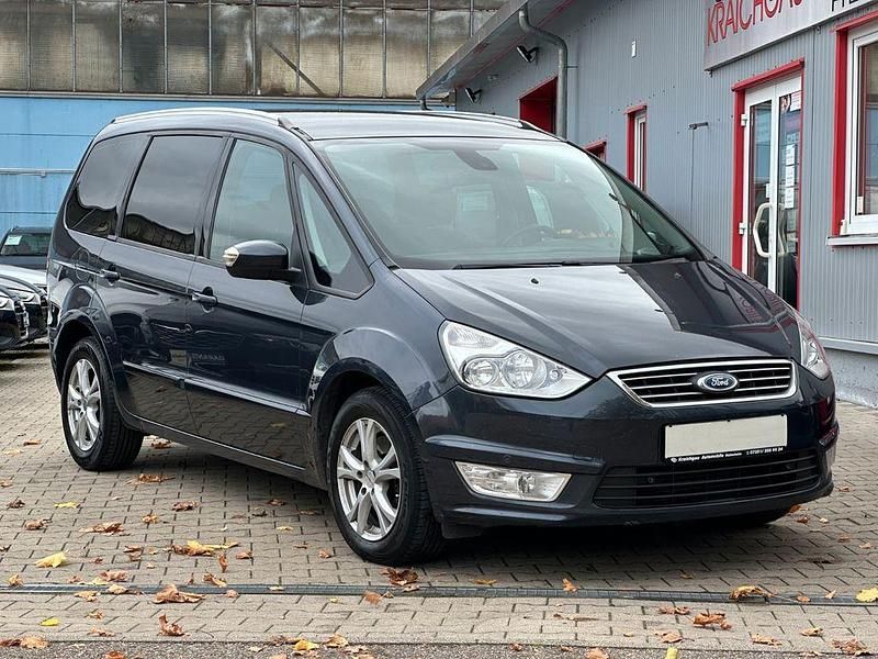 Silber Gebraucht 2010 Ford Galaxy Van / Kleinbus | 7.695 € (Etwas zu teuer) - Bild 1/4