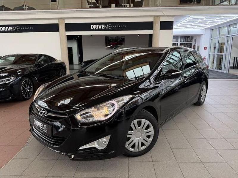Schwarz Gebraucht 2015 Hyundai i40 Edition Kombi | 5.999 € (Etwas zu teuer) - Bild 1/4
