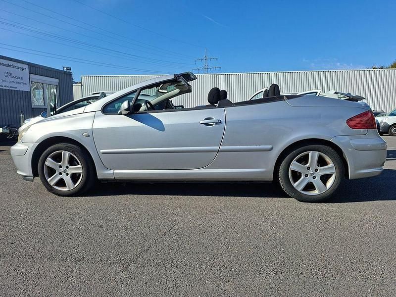 Silber Gebraucht 2005 Peugeot 307 CC Tendance Cabrio | 999 € (Superpreis) - Bild 1/4