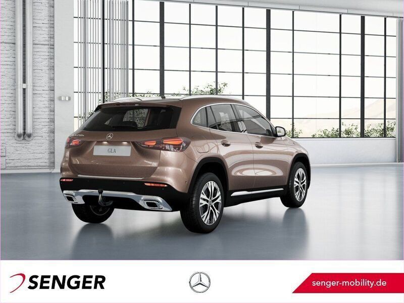 Gebraucht Mercedes GLA250 Progressive 163 PS (119 kW) 2024 Andere farbe SUV