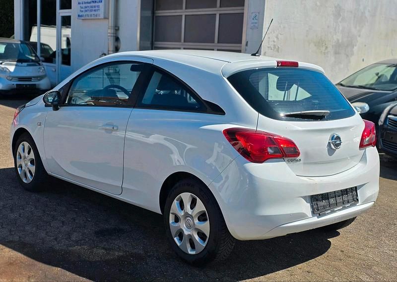 Używany Opel Corsa Selection 69 KM (50 kW) 2017 Biały Hatchback