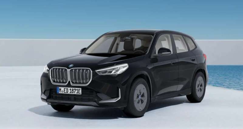 Schwarz uni Neu 2025 BMW iX1 Sport Line SUV | 38.189 € (Superpreis) - Bild 1/4