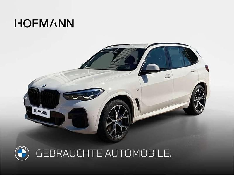 Alpinweiß uni Gebraucht 2022 BMW X5 M M Sport SUV | 55.890 € (Fairer Preis) - Bild 1/2