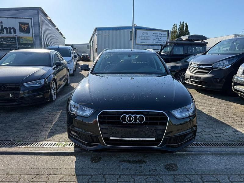 Second-hand Audi A4 Ambition 150 CP (110 kW) 2015 Negru Break