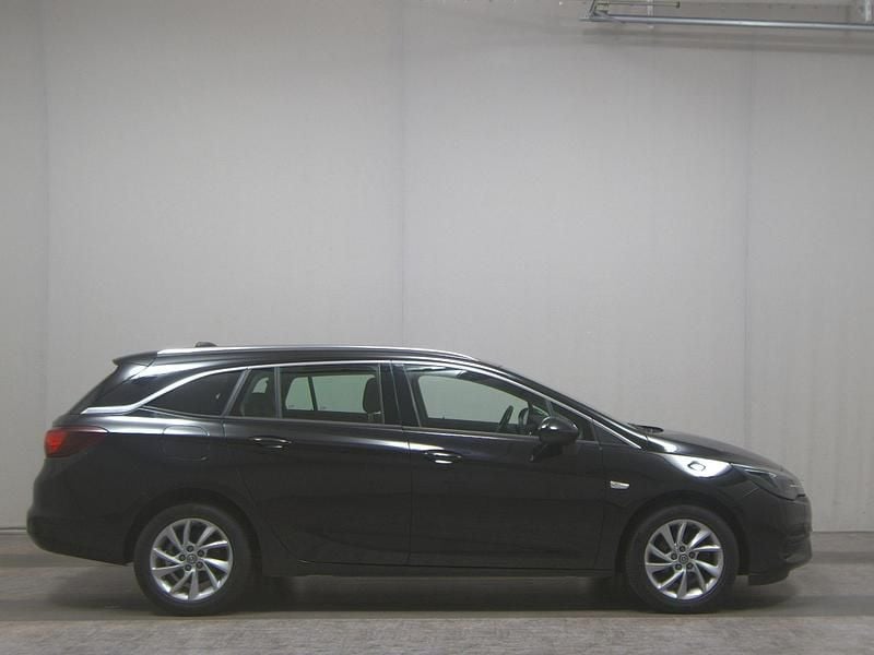 Gebraucht Opel Astra Business Elegance 122 PS (89 kW) 2021 Schwarz Kombi