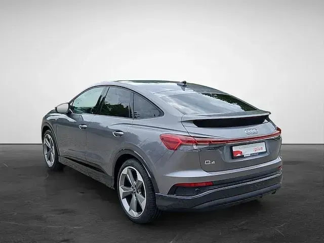 Gebraucht Audi Q4 Sportback e-tron Ambiente 210 kW (286 PS) 2025 Taifungrau metallic SUV