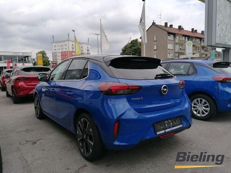Gebraucht Opel Corsa-e Ultimate 100 kW (136 PS) 2022 Metallic) (blau Kleinwagen