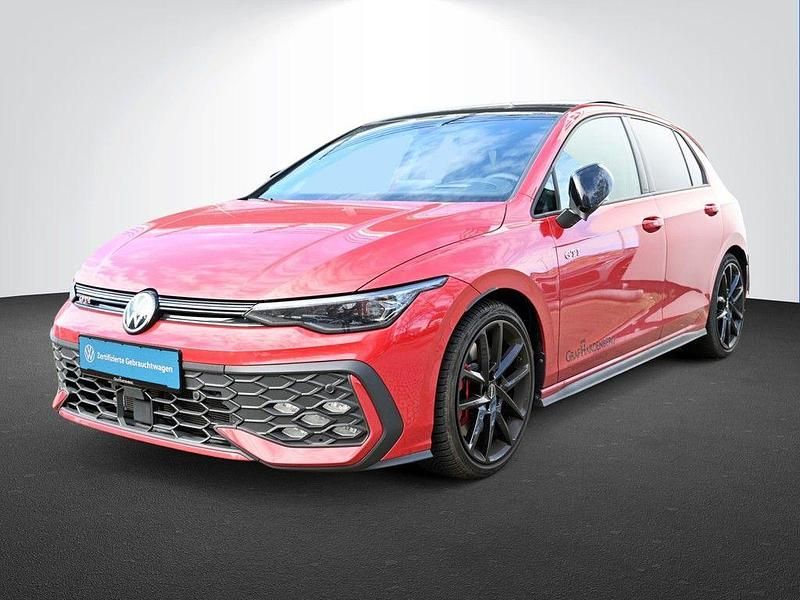 Kings red metallic Gebraucht 2024 VW Golf VIII GTI Limousine | 39.990 € (Fairer Preis) - Bild 1/4