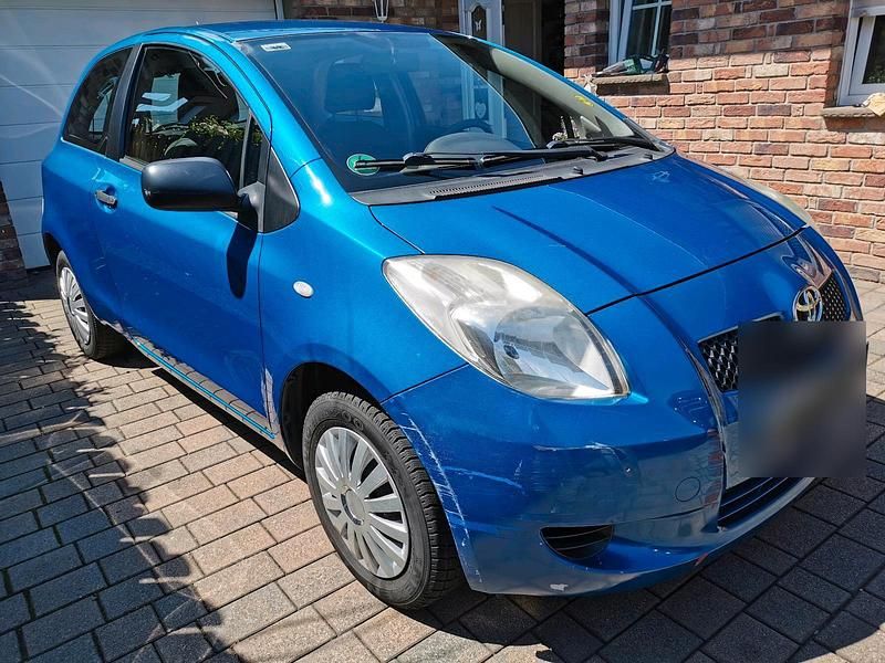 Blau Gebraucht 2008 Toyota Yaris Kleinwagen | 2.850 € (Fairer Preis) - Bild 1/4