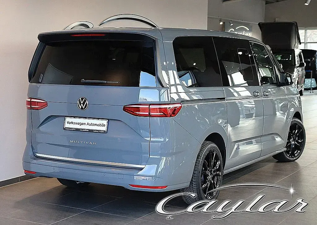 Usata VW T7 Style 150 CV (110 kW) 2025 Grigio Furgone