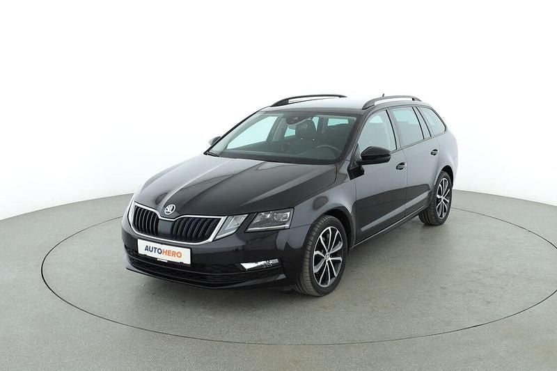 Schwarz Gebraucht 2020 Skoda Octavia Soleil Kombi | 19.660 € (Fairer Preis) - Bild 1/3