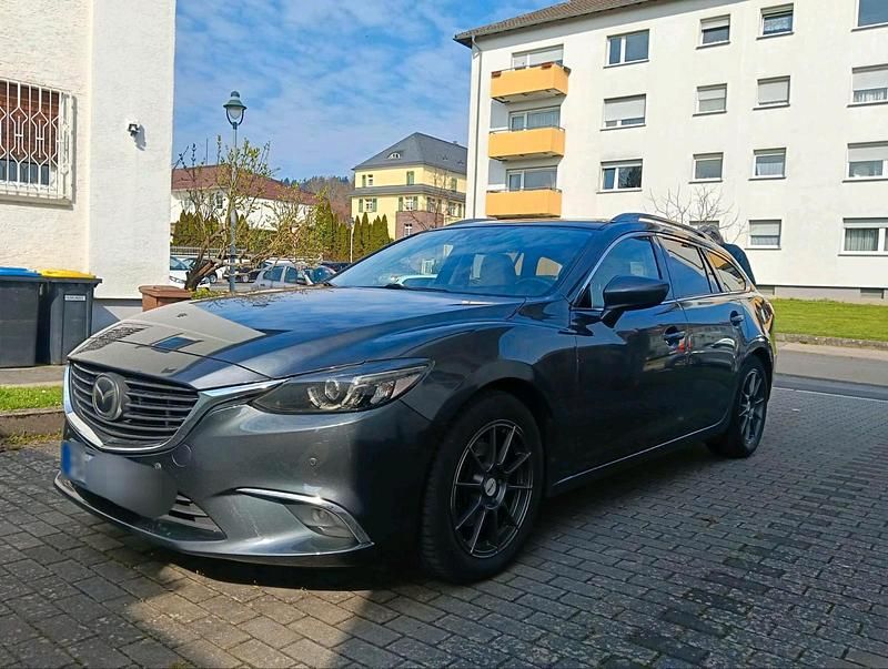 Gebraucht Mazda 6 Inclusive 175 PS (128 kW) 2016 Grau Kombi