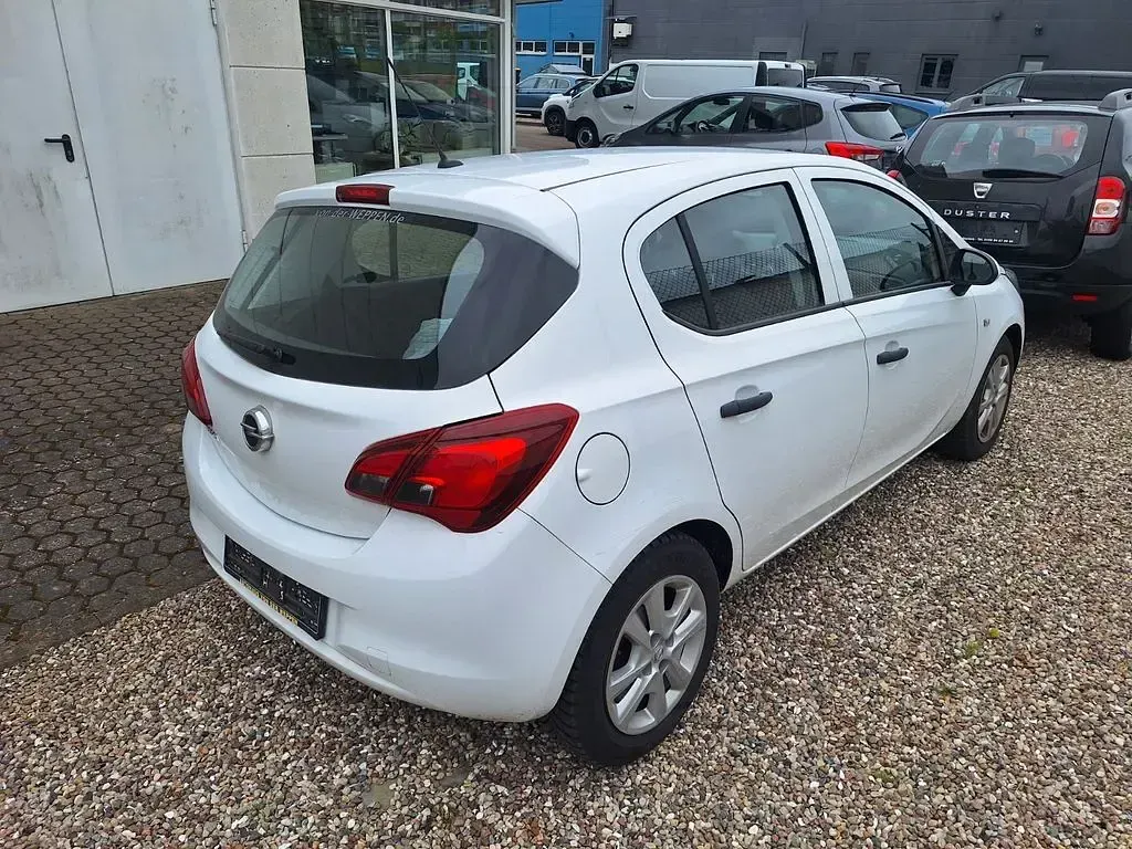 Gebraucht Opel Corsa Selection 69 PS (50 kW) 2017 Weiß Kleinwagen