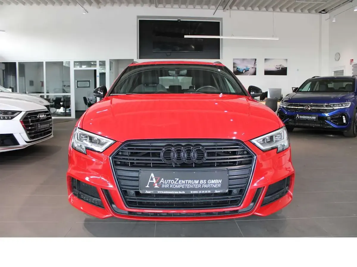 Gebraucht Audi A3 S-Line 150 PS (110 kW) 2020 Rot Limousine
