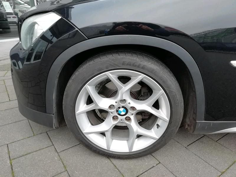 Gebraucht BMW X1 143 PS (105 kW) 2011 Schwarz SUV