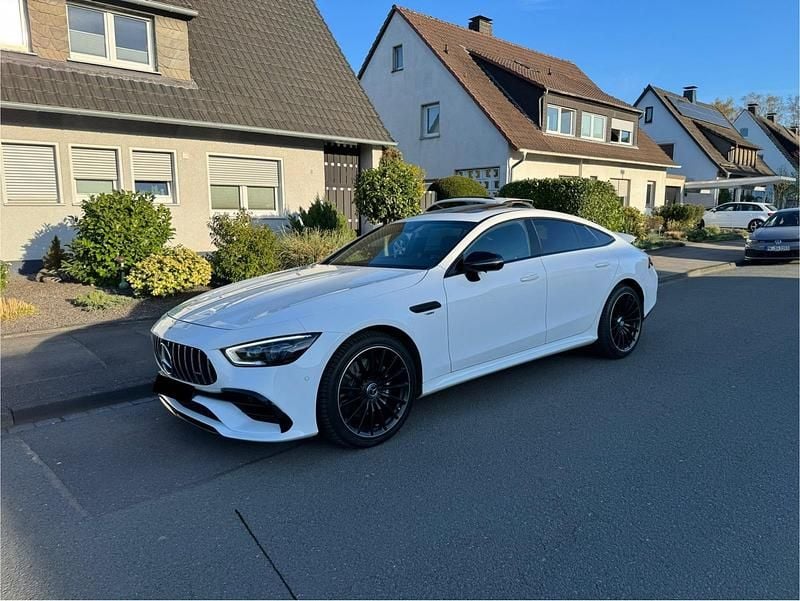 Weiß Gebraucht 2019 Mercedes AMG GT 43 AMG Coupé | 57.000 € (Guter Preis) - Bild 1/4
