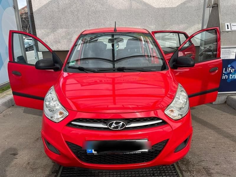 Rot Gebraucht 2012 Hyundai i10 Kleinwagen | 2.000 € (Guter Preis) - Bild 1/4