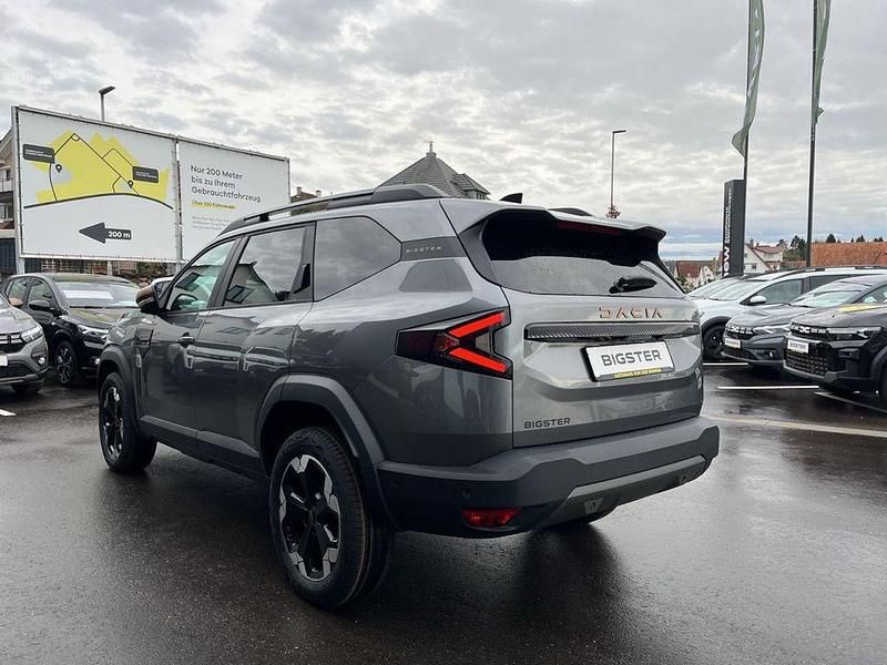 Neu Dacia Bigster Extreme 155 PS (114 kW) 2025 Grau SUV