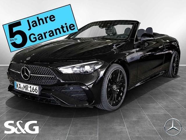 Metalliclack obsidianschwarz Gebraucht 2025 Mercedes CLE300 AMG Cabrio | 75.499 € - Bild 1/4
