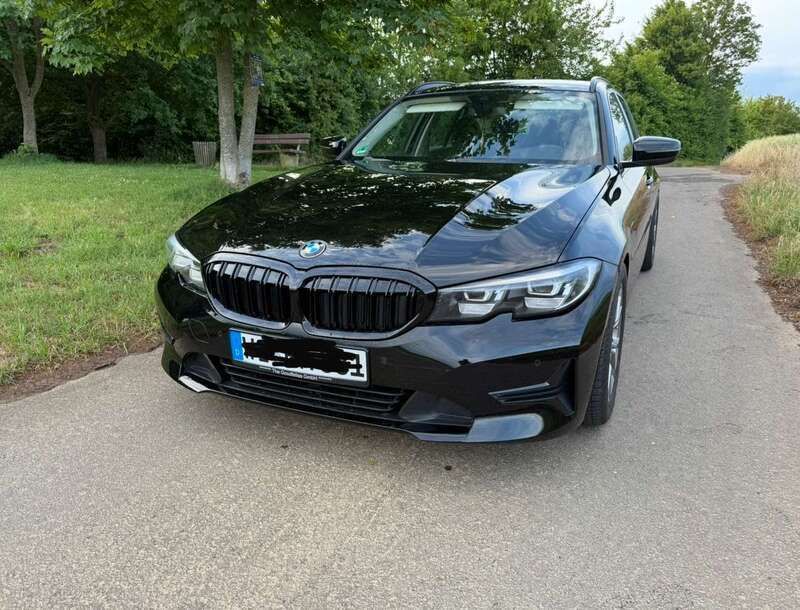 Gebraucht 2021 BMW 330e Kombi | 24.500 € (Superpreis) - Bild 1/4