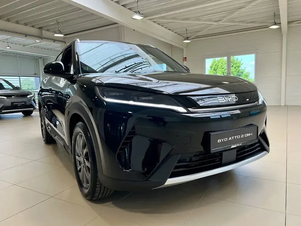 Neu BYD Atto 2 212 PS (155 kW) 2026 Schwarz SUV