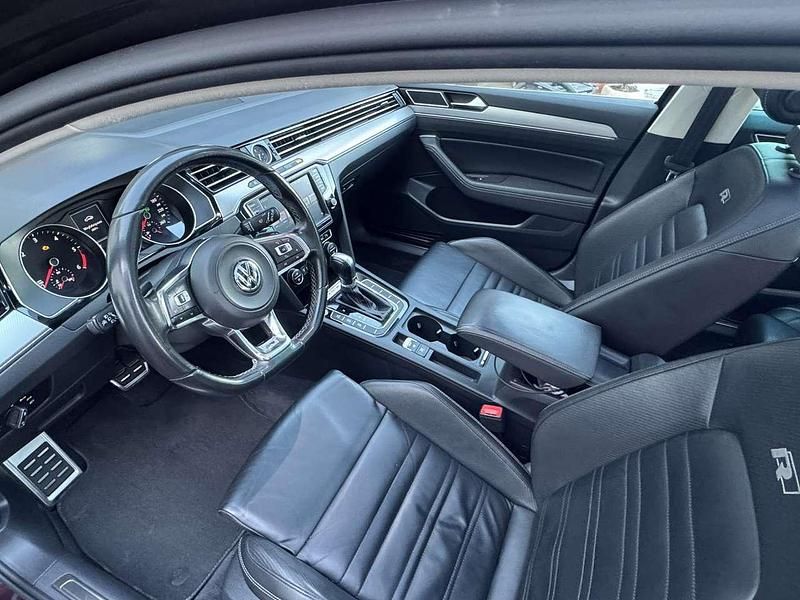 Gebraucht VW Passat Highline 190 PS (139 kW) 2015 Rot Kombi