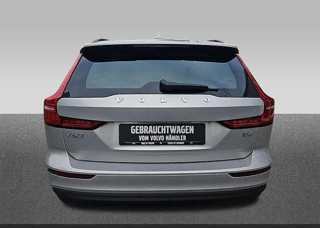 Gebraucht Volvo V60 120 PS (88 kW) 2025 Kombi