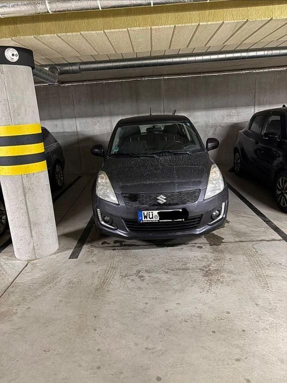 Gebraucht Suzuki Swift Comfort 94 PS (69 kW) 2015 Schwarz Kleinwagen