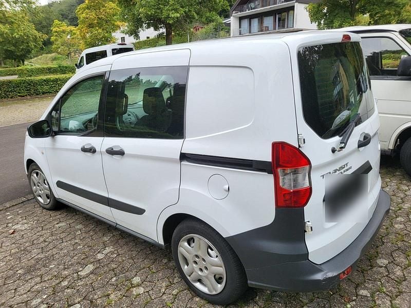 Gebraucht Ford Transit 101 PS (74 kW) 2018 Kombi