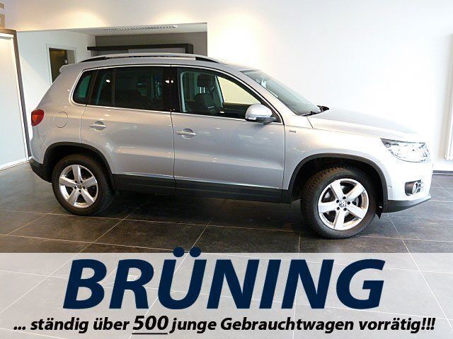 Gebraucht VW Tiguan Cup 140 PS (102 kW) 2014 Silber metallic SUV