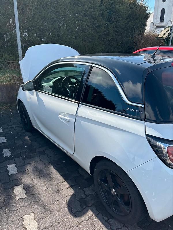 Gebraucht Opel Adam 101 PS (74 kW) 2013 Weiß Kleinwagen