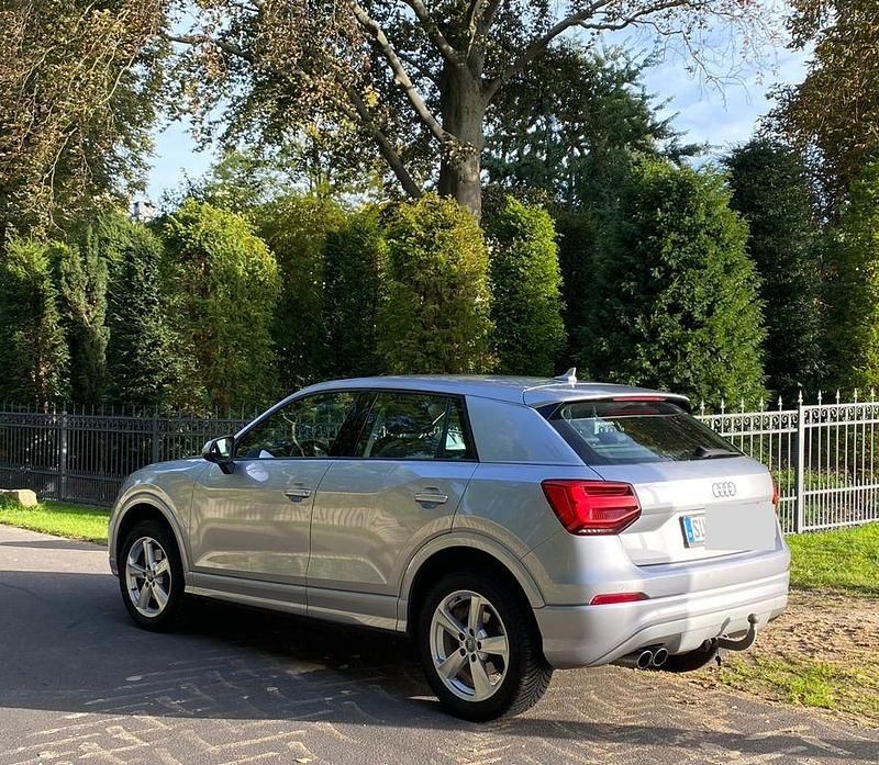 Gebraucht Audi Q2 Sport 150 PS (110 kW) 2018 Silber SUV
