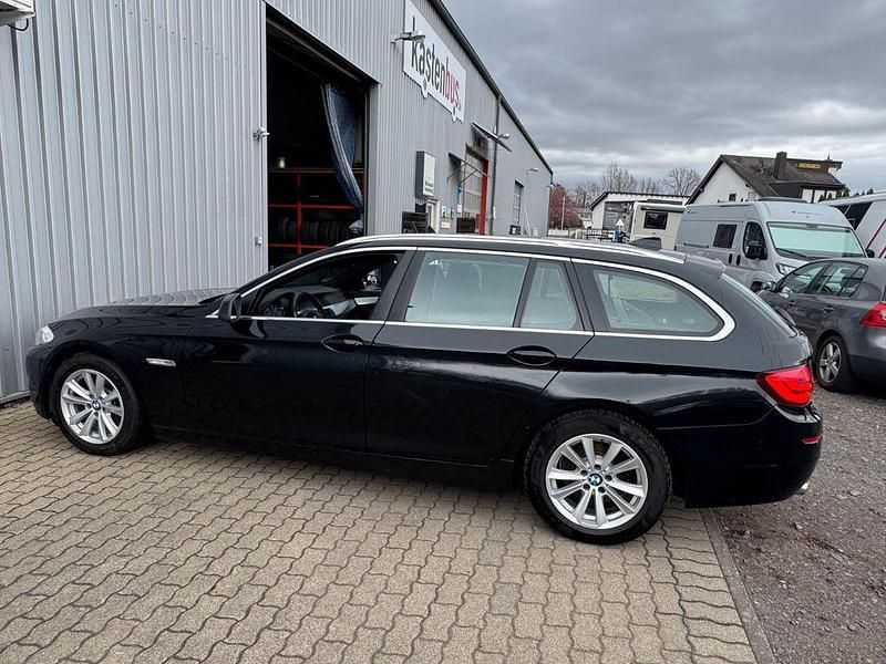 Gebraucht BMW 525 204 PS (150 kW) 2010 Schwarz Kombi
