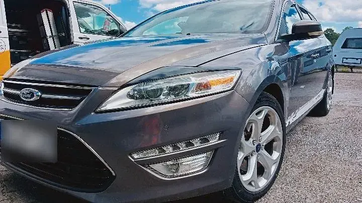 Gebraucht Ford Mondeo Titanium 200 PS (147 kW) 2011 Braun Kombi