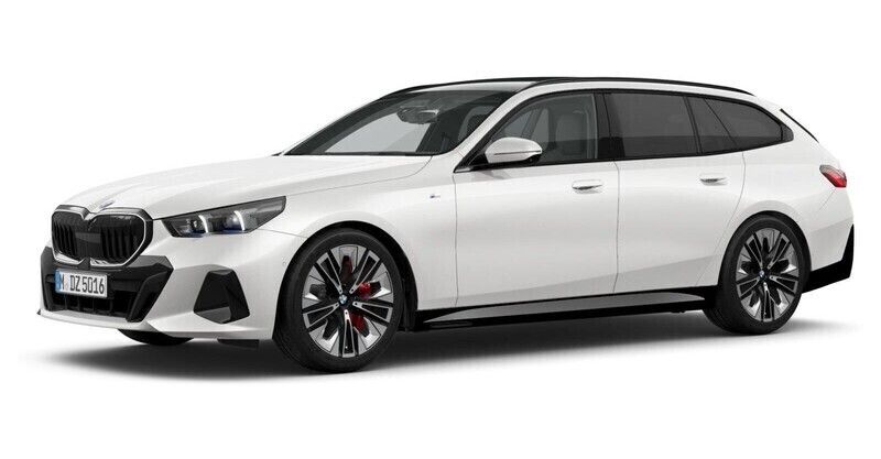Weiß Gebraucht 2024 BMW 540 Comfort Edition Kombi | 71.353 € - Bild 1/4