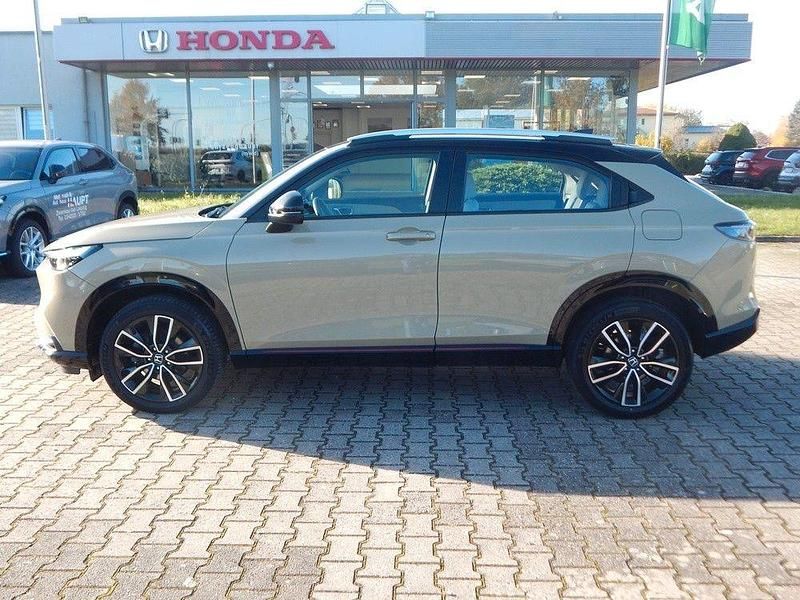 Gebraucht Honda HR-V Advance 131 PS (96 kW) 2022 Sand khaki p. SUV