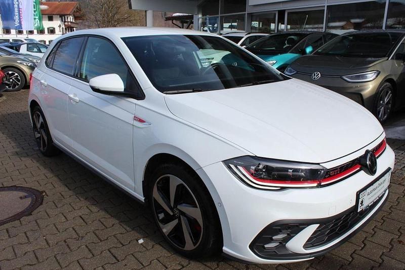 Gebraucht VW Polo IQ Drive 207 PS (152 kW) 2024 Pure white (weiß) Limousine