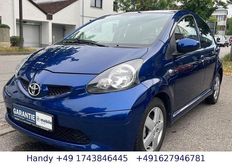 Blau Gebraucht 2007 Toyota Aygo Kleinwagen | 2.890 € (Fairer Preis) - Bild 1/4