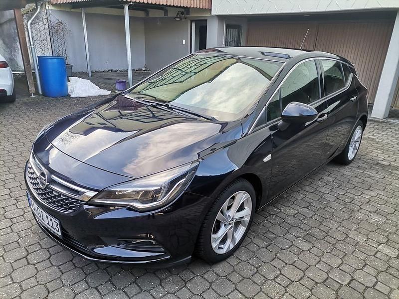 Gebraucht Opel Astra Dynamic 136 PS (100 kW) 2019 Blau Limousine