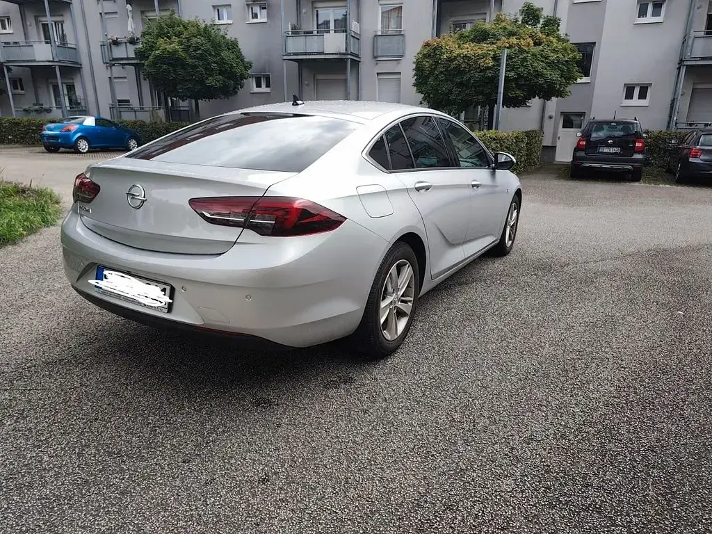 Gebraucht Opel Insignia Ultimate 136 PS (100 kW) 2021 Silber Limousine