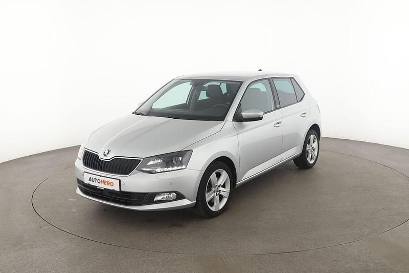 Grau Gebraucht 2017 Skoda Fabia Joy Kleinwagen | 12.310 € (Fairer Preis) - Bild 1/3