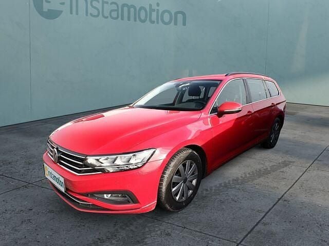 Gebraucht VW Passat Business 122 PS (89 kW) 2020 Rot Kombi