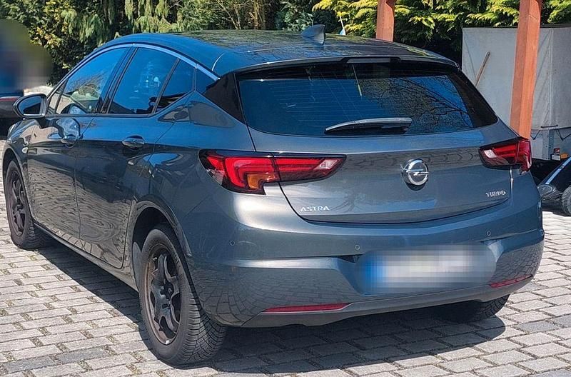 Brugt Opel Astra Dynamic 125 HK (91 kW) 2016 Grå Sedan