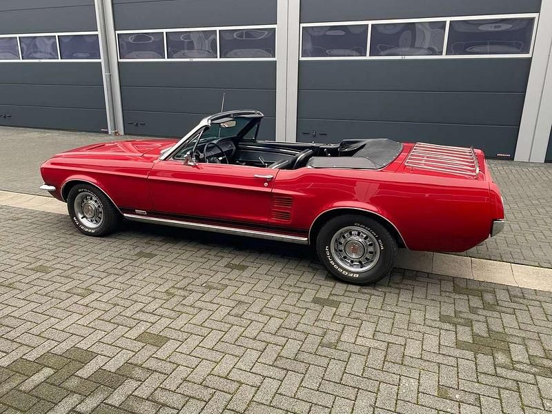 Gebraucht Ford V8 S 325 PS (239 kW) 1967 Candyapple red Cabrio