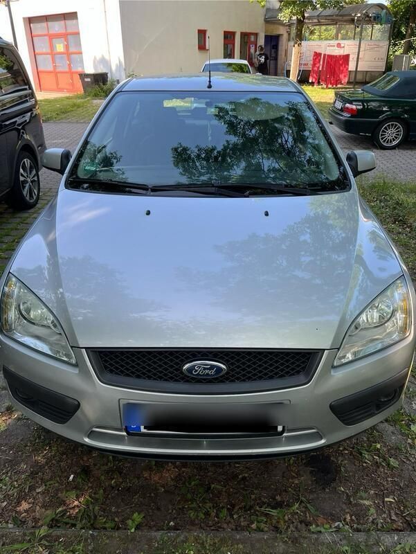 Grau Gebraucht 2007 Ford Focus Coupé | 1.350 € (Fairer Preis) - Bild 1/4